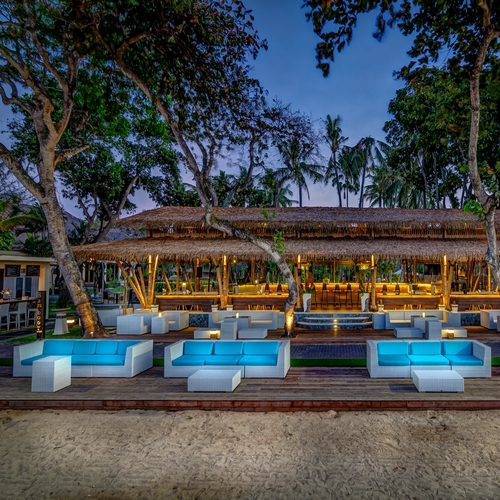 Prama Sanur Beach Hotel, lounge aan het strand