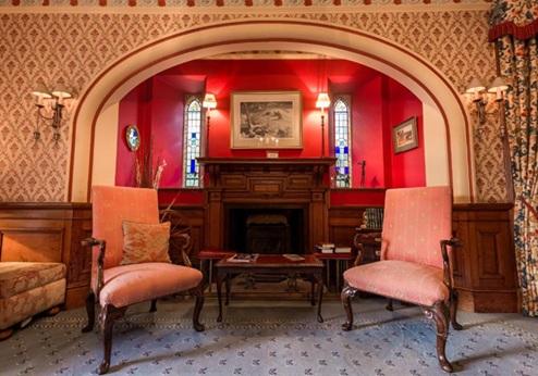 Craigmonie Hotel, lounge