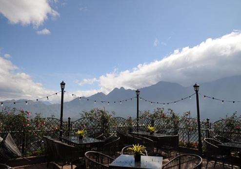 BB Hotel, terras met uitzicht op Sapa